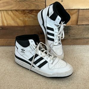 Adidas Men’s Forum Black and White trainers | size 9.5